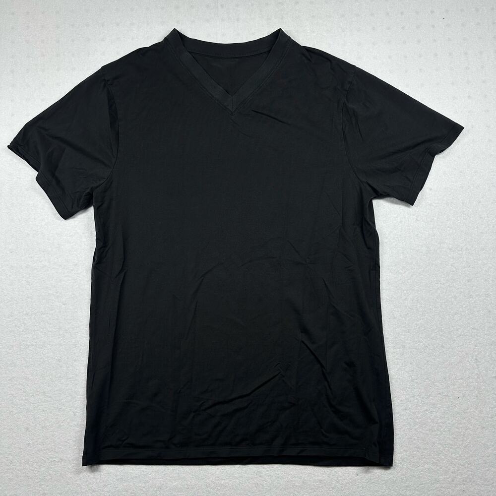 lululemon athletica Men’s Long Sleeve V-Neck Shirt - Black